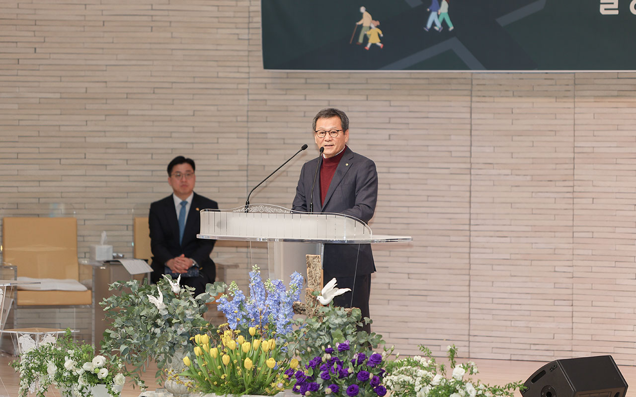 강릉 반석교회 창립 50주년 주일예배 이미지