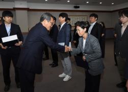 2025년 하반기 정기 인사에 따른 임용장 수여식(6급 이하) 썸네일 6