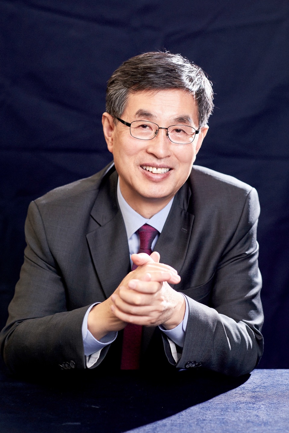 상임지휘자 박종원 프로필사진