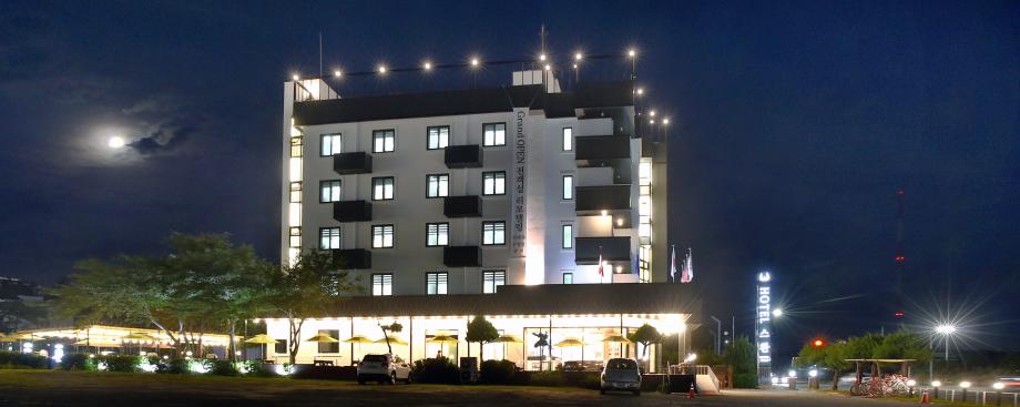 호텔스완(Hotel Swan) 야경